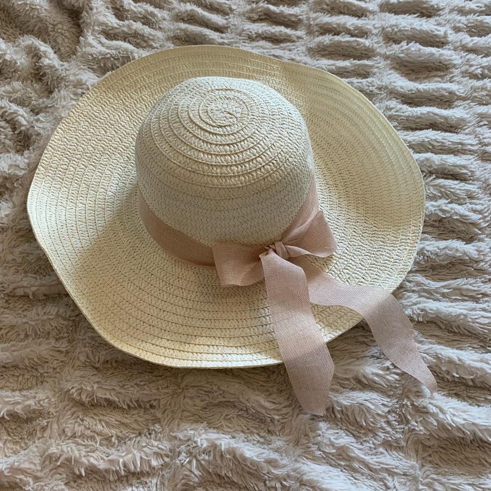 Sun hat